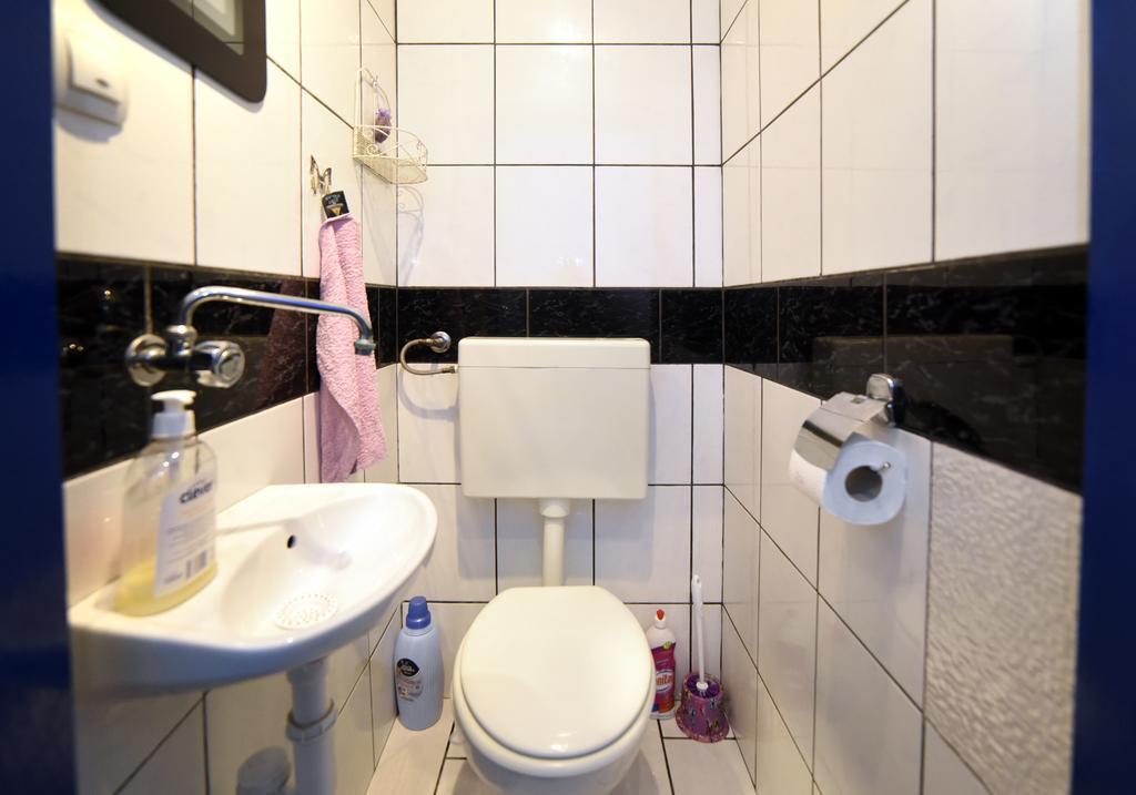 Apartment Orange Purple Blue ซาเกร็บ ภายนอก รูปภาพ