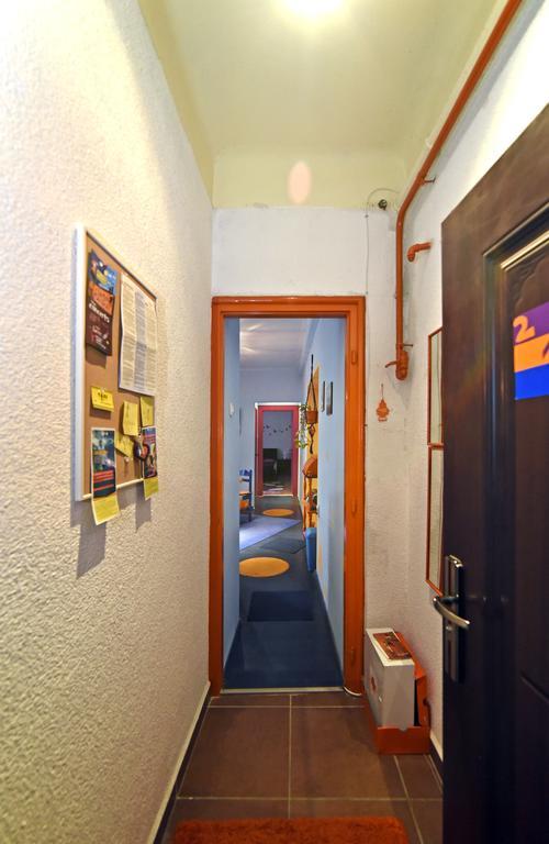 Apartment Orange Purple Blue ซาเกร็บ ภายนอก รูปภาพ